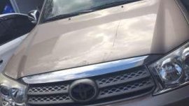 2011 Toyota Fortuner 2.5G 4x2 automatic beige