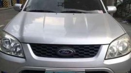 2010 FORD Escape
