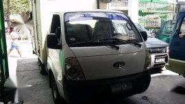 kia 2005 kc2700 alum van