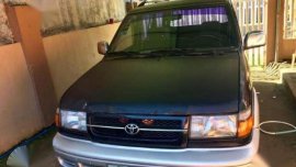 REVO SR Toyota 2000 model