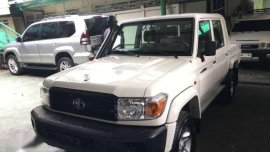 2017 Toyota Land Cruiser LX10 42L V6 4x4 MT Diesel Pickup