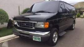 Ford E-150 Van 2005
