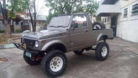 Suzuki Samurai
