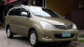 2011 Toyota Innova G for sale