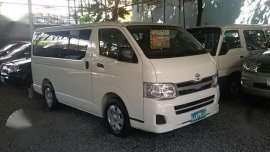 2013 Toyota Hiace Commuter for sale