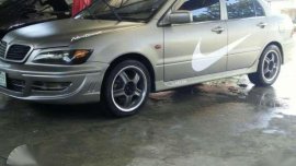 Mitsubishi lancer mx 2003 AT