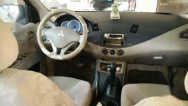 Mitsubishi Fuzion 2008