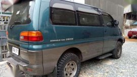 Mitsubishi Delica Space Gear 4x4