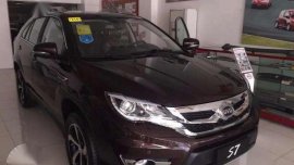 SUV BYD S7 Montero Sport Fortuner Innova 7 Seaters Toyota