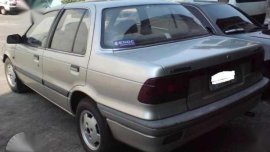 Mitsubishi Lancer (singkit)