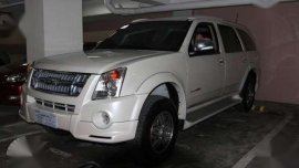 Isuzu Alterra 2012 Urban Cruiser 4X2 AT Pearl White