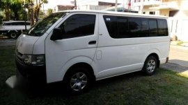 Toyota hiace 2009