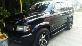 Isuzu Trooper Skyroof 2003