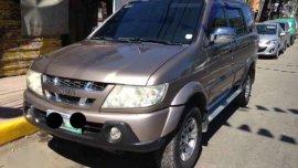 RUSH Isuzu Crosswind XUVi 2006