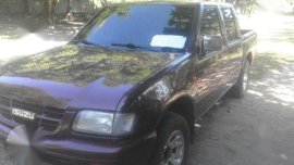 Rush sale isuzu fuego 2000 model .