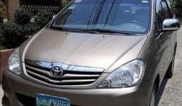 2010 Toyota Innova G Manual top of the line alt.2009 2011 crosswind