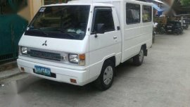 Mitsubishi l300 fb 2010