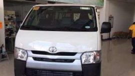 Ofw Seaman 85k Dp sa Toyota Hiace Bagsak Presyo Promo this Last Week