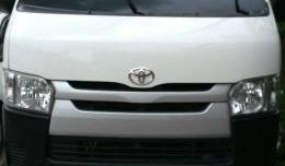 For 979k 2015 Toyota Hiace Commuter White Diesel Fresh