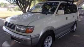 2001 mdl Toyota Revo GLX all power diesel