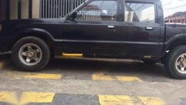 for sale Mazda B2200 Pick up
