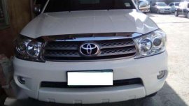 2011 Toyota Fortuner G for sale