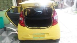 Gls Yellow Hyundai Eon 2015.