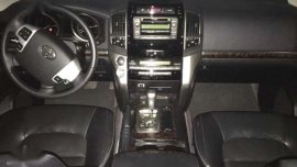Toyota Land Cruiser 200 VX LOCAL V8 DSL AT 2013
