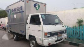 2004 Model Mitsubishi L300 Aluminum VAN Diesel 218k negotiable RUSH