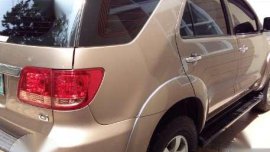 2007 toyota fortuner G