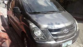 2011 hyundai grand starex vgt gold