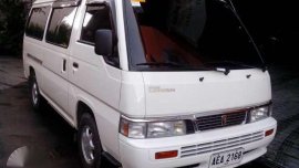 Nissan urvan vx white 2.7 diesel manual 2015