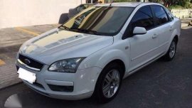 FORD FOCUS sedan 2006 -ready for long drive-with foglamps- automatic
