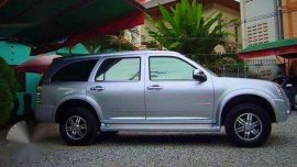 Isuzu alterra 2006 390k innova sportivo crosswind fortuner montero