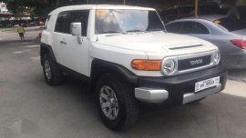 2017 TOYOTA FJ cruiser
