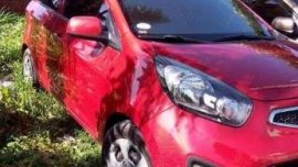 kia picanto 2012 model 330k nego