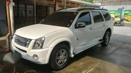 Isuzu alterra 2011