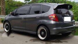 2011 honda jazz 1.5 2010 mitsubishi adventure glx