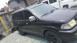 Toyota revo sr 2.0
