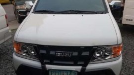 Isuzu crosswind XL 2010 and Mitsubishi Adventure 2000