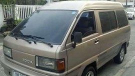 Toyota lite ace GXL gas manual local