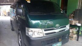 Toyota Hi ace Commuter van