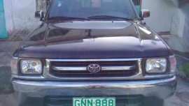 toyota hilux 4x4