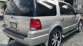 Ford Expedition XLT TRITON 4.6L 4X2 AT 2003