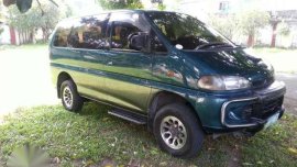 mitsubishi delica spacegear 4x4 turbo diesel