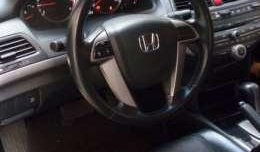 Selling Honda Accord 2009 model