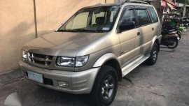 isuzu crosswind XUVi (manual)
