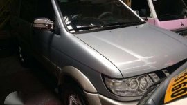 isuzu crosswind xuv 2012