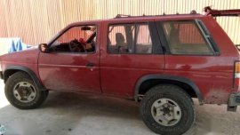 4x4 Nissan Pathfinder v-6 limited swap any type of van