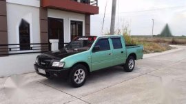 Isuzu Fuego 2004 manual 4x2